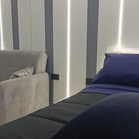 Margo Deluxe Lägenhet *