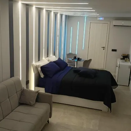 Margo Deluxe Apartman Bari